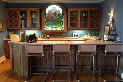 Charming Southern Lakefront Home with Pool - Greensboro, Georgia