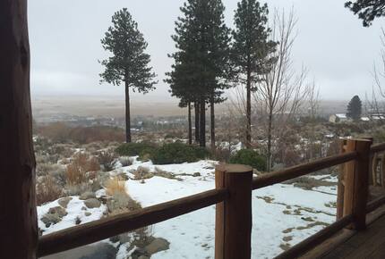 Tahoe Nevada Log Home - Gardnerville, Nevada