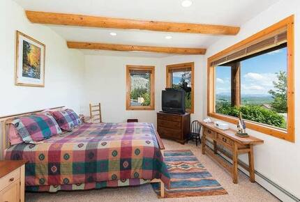 Tahoe Nevada Log Home - Gardnerville, Nevada