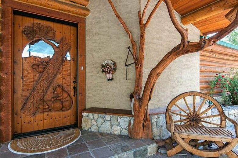 Tahoe Nevada Log Home - Gardnerville, Nevada