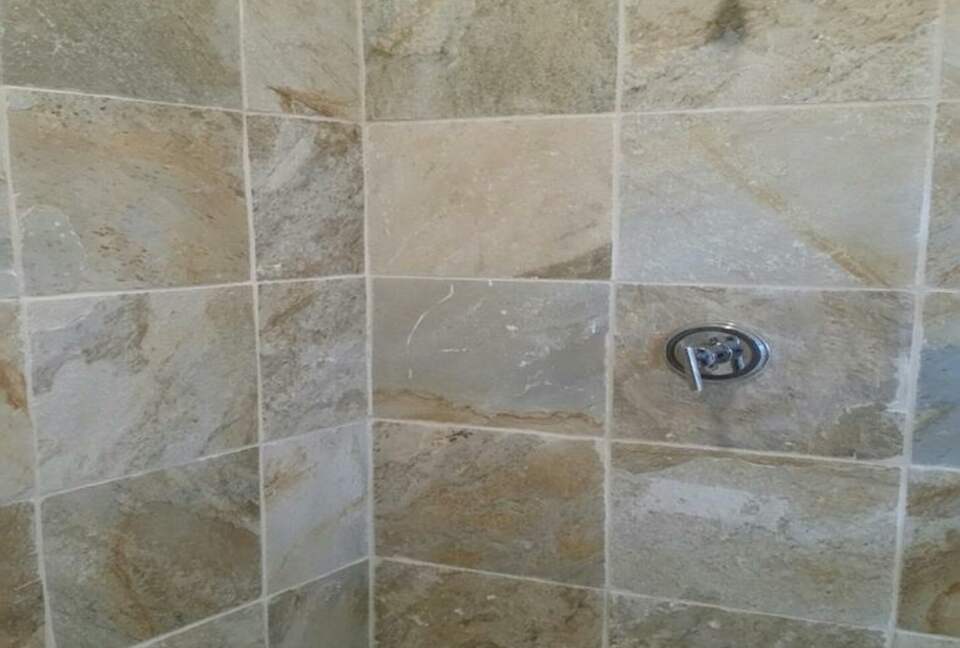 The Auamo Compound at Hokuli'a - KEALAKEKUA, Big Island, Hawaii