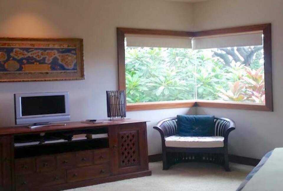 The Auamo Compound at Hokuli'a - KEALAKEKUA, Big Island, Hawaii