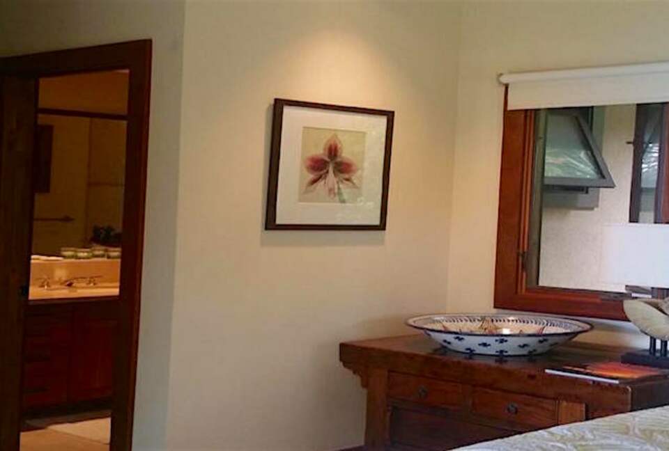 The Auamo Compound at Hokuli'a - KEALAKEKUA, Big Island, Hawaii