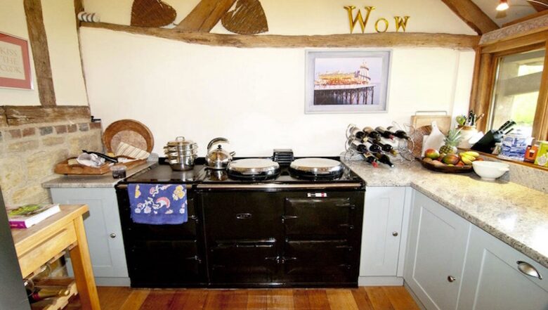 Lydens Middle Barn - Hever, Kent, United Kingdom