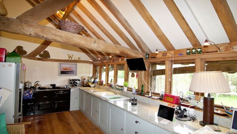 Lydens Middle Barn - Hever, Kent, United Kingdom