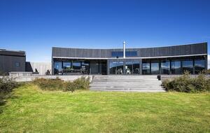 Modern Luxury and Northern Lights - Selfoss, Iceland