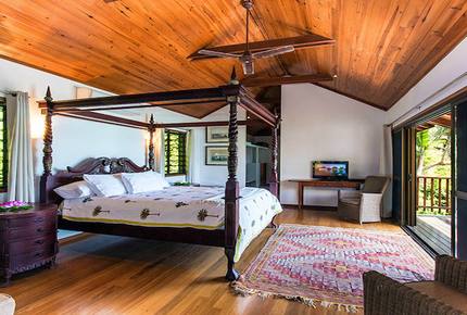 Unique Pebble Beach Home - Pebble Beach, Australia