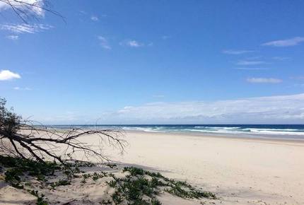 Broadbeach Luxury Villa - Broadbeach Waters, Australia