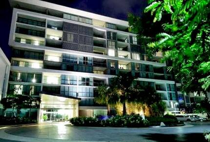 Broadbeach Luxury Villa at Freshwater Point Resort - Broadbeach Waters, Australia