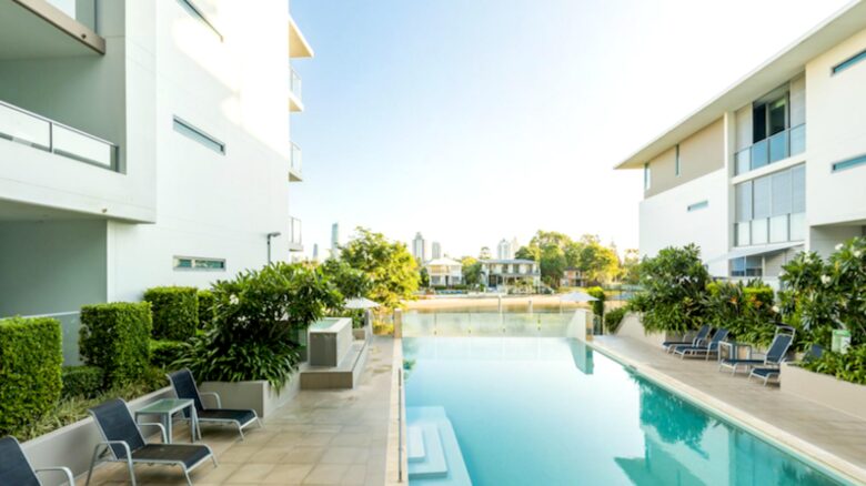 Broadbeach Luxury Villa at Freshwater Point Resort - Broadbeach Waters, Australia
