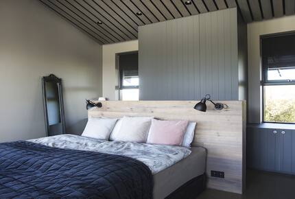 Modern Luxury and Northern Lights - Selfoss, Iceland