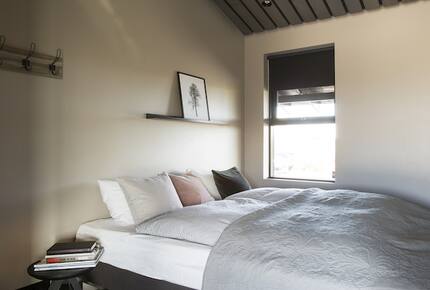 Modern Luxury and Northern Lights - Selfoss, Iceland