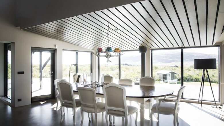 Modern Luxury and Northern Lights - Selfoss, Iceland