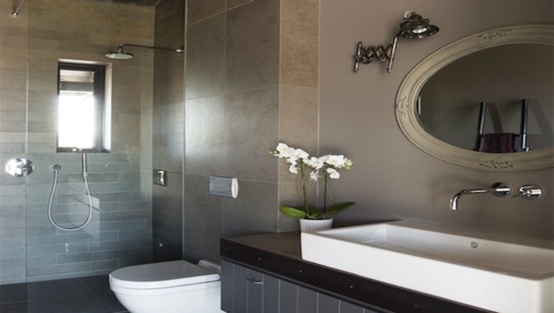 Modern Luxury and Northern Lights - Selfoss, Iceland