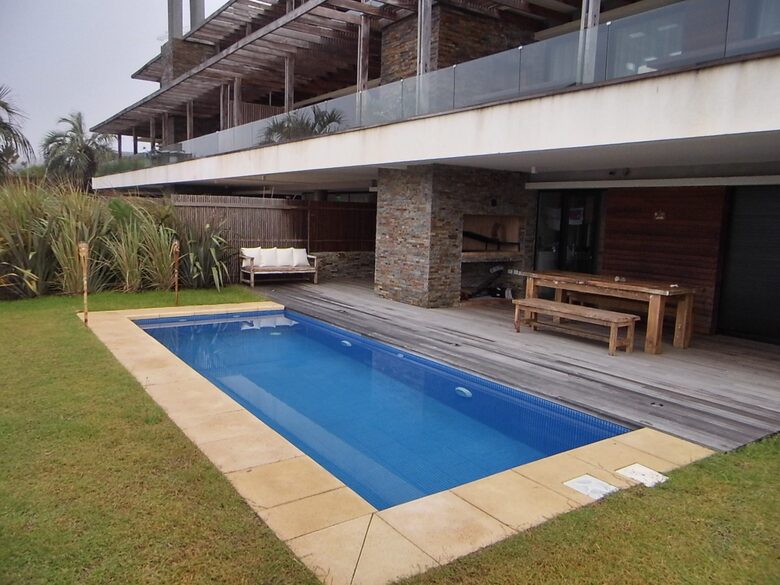 SELENZA ESPECTACULAR - Punta del Este, Uruguay