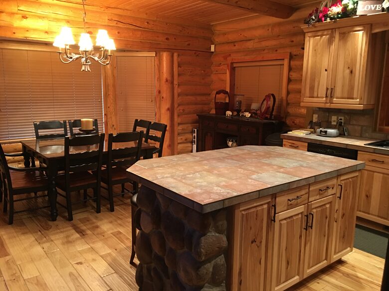 Secluded Log Cabin at Snake Creek - Midway, Utah