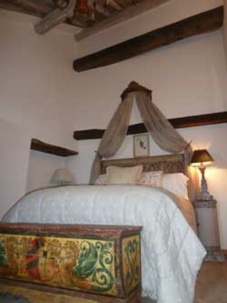 Elegant Italian Townhouse - Ficulle, Italy