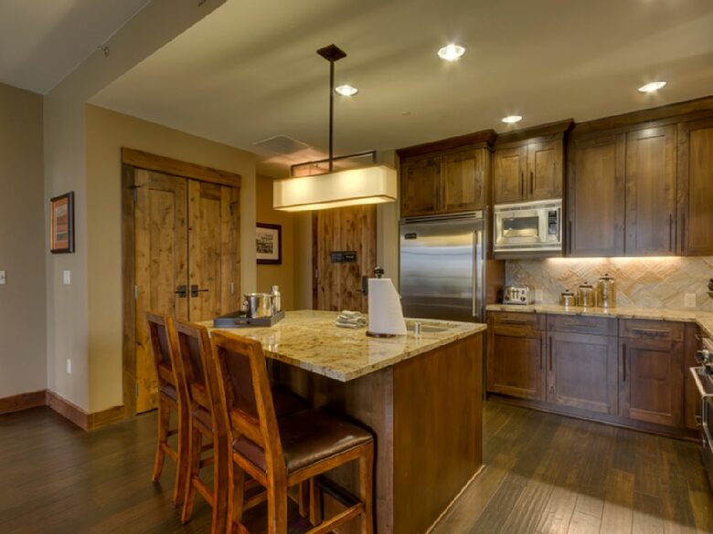 Northstar Lodge - 2 Bedroom Luxury Winter Heaven! - Truckee, California