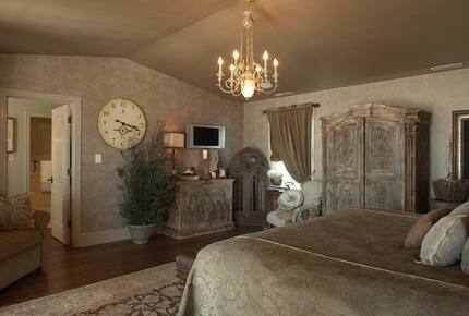 Myrtle Beach Beachfront Mansion - Myrtle Beach, South Carolina