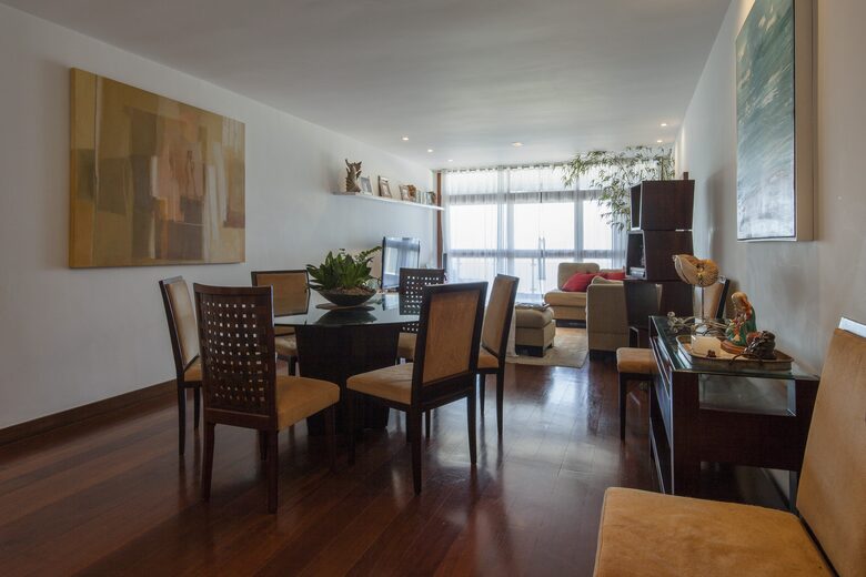 Barra da Tijuca Beachfront Apartment - Rio de Janeiro, Brazil