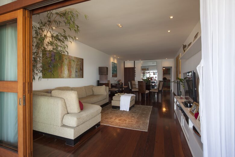 Barra da Tijuca Beachfront Apartment - Rio de Janeiro, Brazil