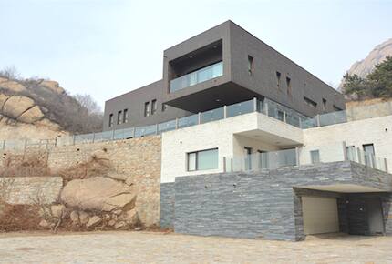 Great Wall Paradise Villa - Beijing, China