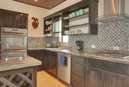 Villa Belize - Placencia, Belize