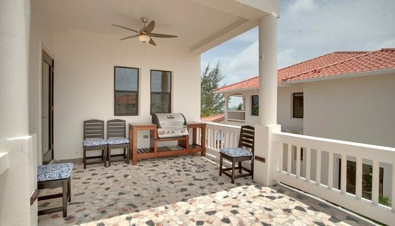 Villa Belize - Placencia, Belize