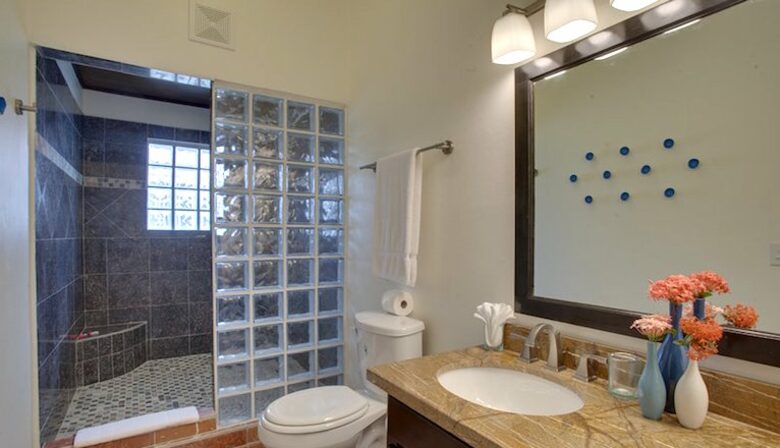 Villa Belize - Placencia, Belize