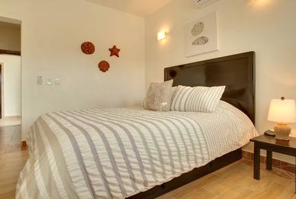 Villa Belize - Placencia, Belize