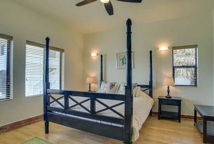 Villa Belize - Placencia, Belize