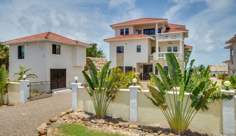 Villa Belize - Placencia, Belize