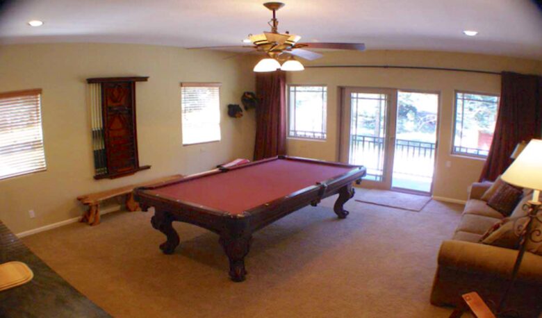 Mammoth Lakes California - Mammoth Lakes, California