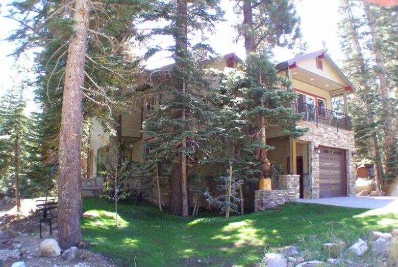 Mammoth Lakes California - Mammoth Lakes, California