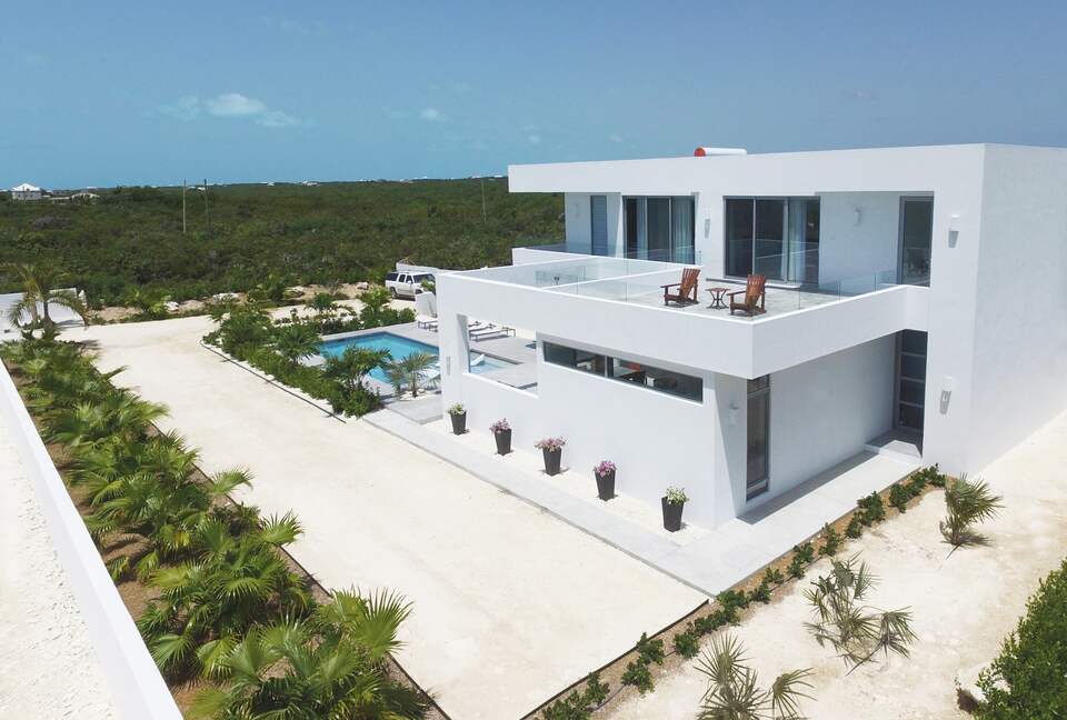 White Villa - Exquisite Modern Luxury Island Villa - Providenciales, Turks and Caicos Islands