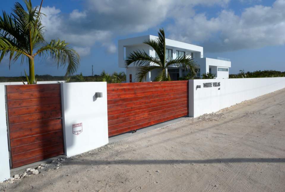 White Villa - Exquisite Modern Luxury Island Villa - Providenciales, Turks and Caicos Islands