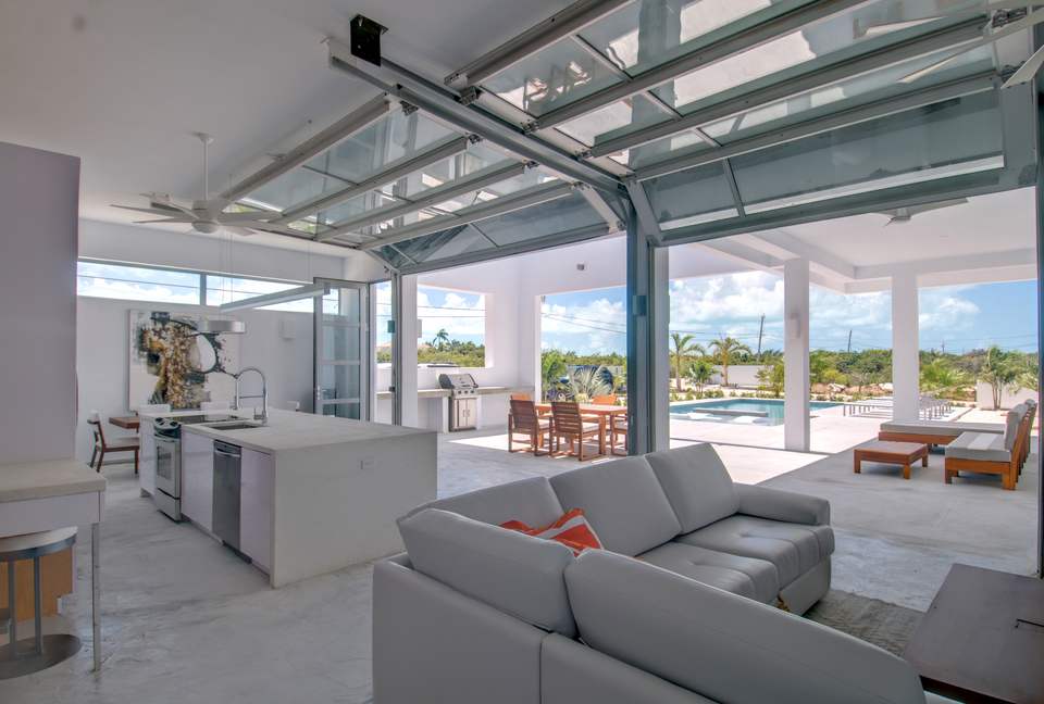 White Villa - Exquisite Modern Luxury Island Villa - Providenciales, Turks and Caicos Islands