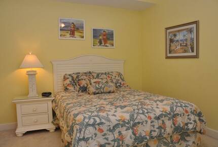 Phoenix on the Bay Waterfront Resort - Orange Beach, Alabama