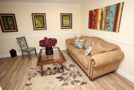 Villa Chloe Lakeview - Palm Beach Gardens, Florida