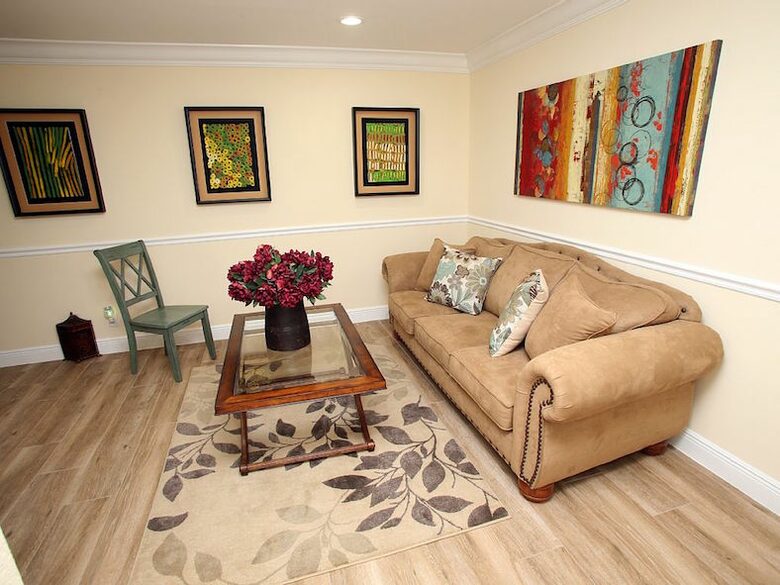 Villa Chloe Lakeview - Palm Beach Gardens, Florida