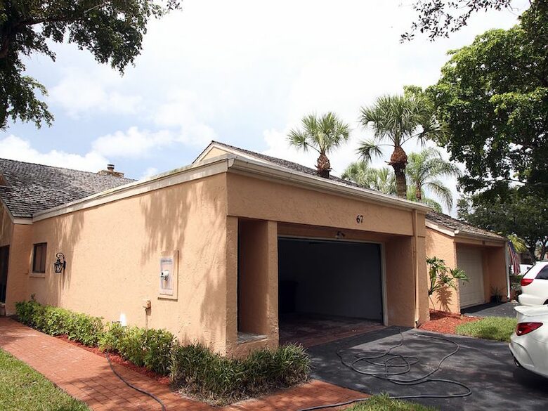 Villa Chloe Lakeview - Palm Beach Gardens, Florida