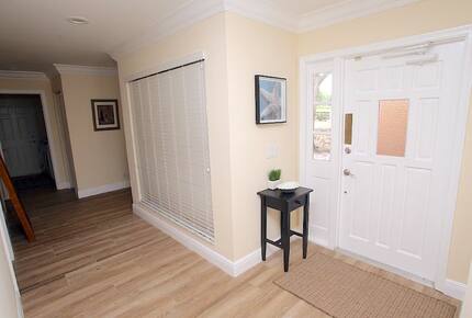 Villa Chloe Lakeview - Palm Beach Gardens, Florida