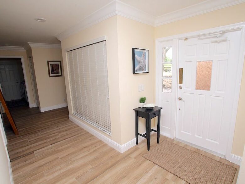 Villa Chloe Lakeview - Palm Beach Gardens, Florida