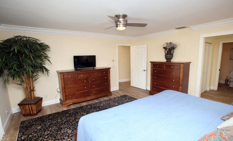 Villa Chloe Lakeview - Palm Beach Gardens, Florida