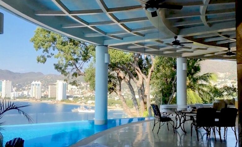 Casa Carey - Acapulco, Mexico