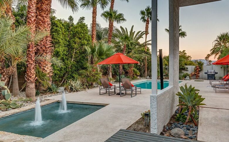 21 Palms - Palm Springs, California
