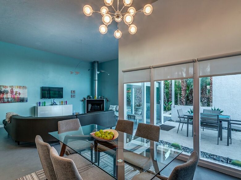 21 Palms - Palm Springs, California