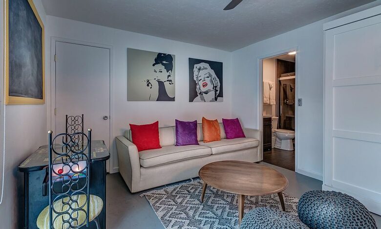 21 Palms - Palm Springs, California