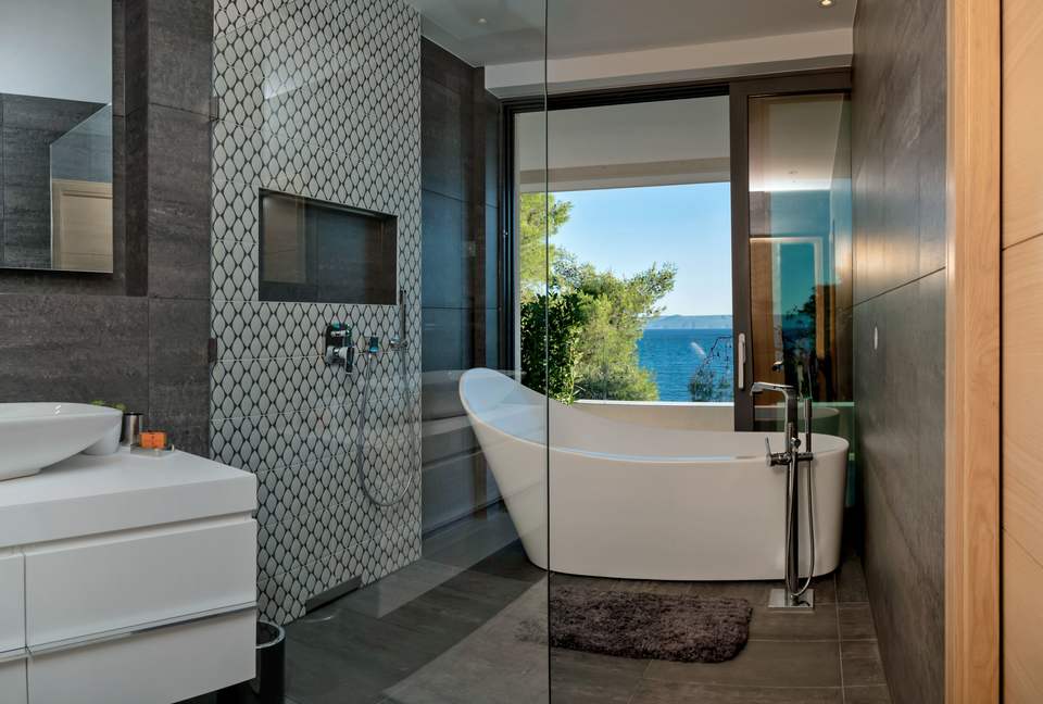 Villa Akuna by The Sea - SUMARTIN, Croatia