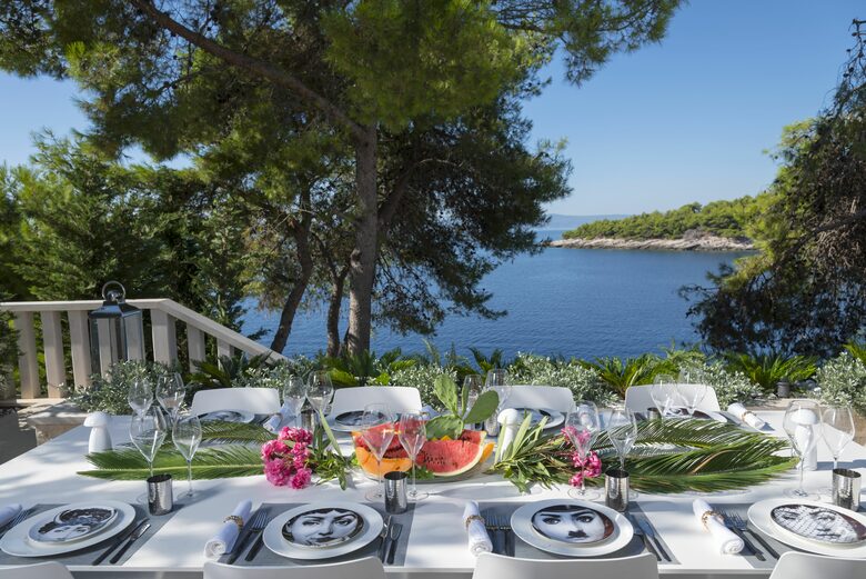 Villa Akuna by The Sea - SUMARTIN, Croatia